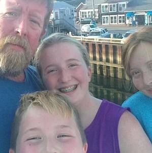 Meet your Posher, Mark